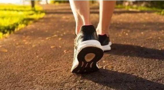 运动时间|忠告:糖尿病患者最佳的运动时间,运动降血糖要跟着服药时间走!