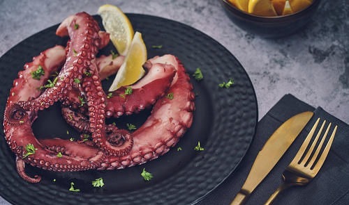 咸鸭蛋|吃洋葱能降血脂?内科主任:真正降血脂的是它,常吃保持血管年轻