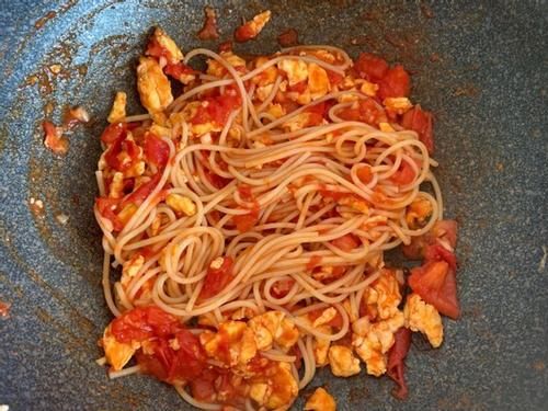  减脂期也可以吃的面条，酸甜浓郁，香气扑鼻