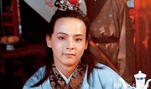 王熙凤!林黛玉被嫁给了谁?王熙凤准备的40匹蟒缎:夫家比北静王更有权势