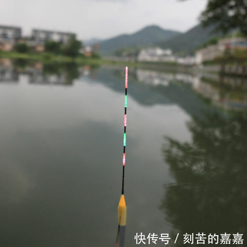 钓友注意旧鱼漂别用了，新式“七星漂”一出，不愁大鱼钓不到