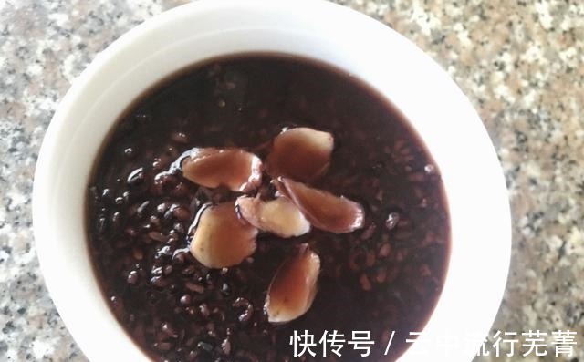 黑米|百合搭配黑米,营养丰富,健康又好喝!