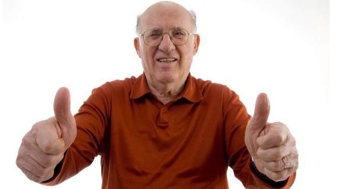 经络|晨起、睡前黄金5分钟,1件小事,帮你延寿命,比吃补药还养人