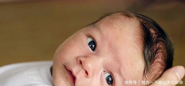 宝宝|孕妇连续吃十个月的“黑芝麻”，生下的宝宝