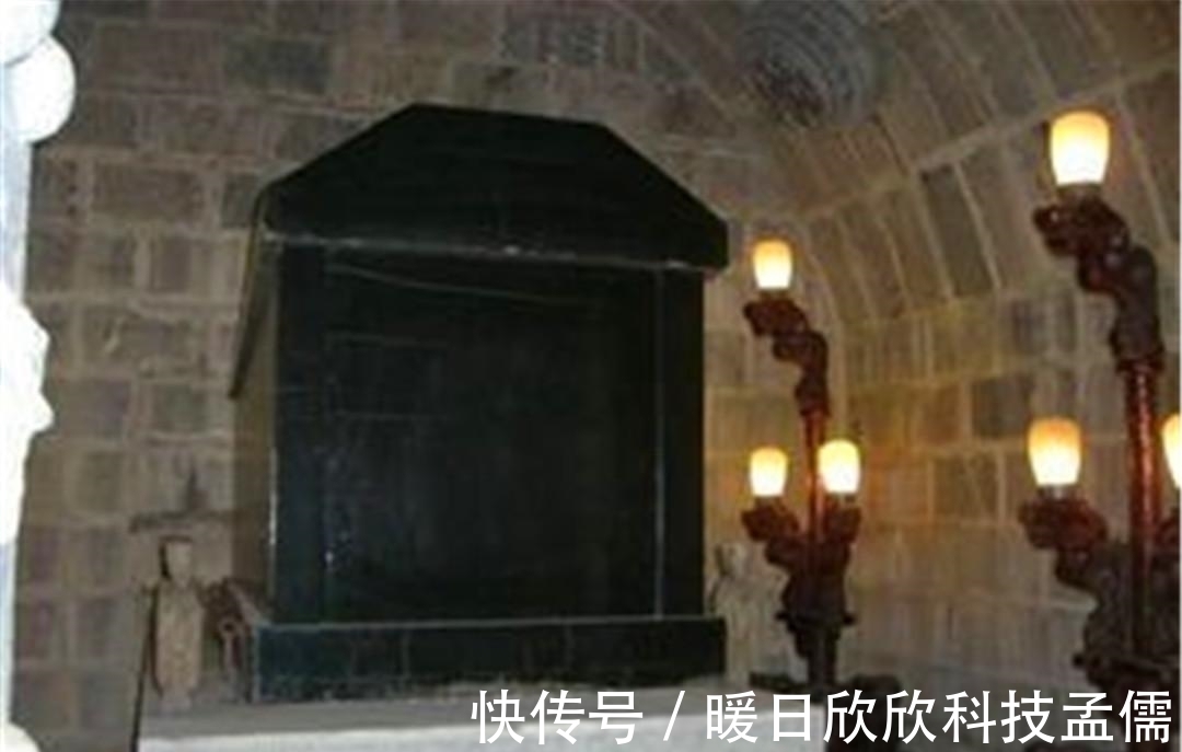 包拯|包拯死后调用21口棺材从7个城门抬出, 盗墓界为其立下一条规矩!