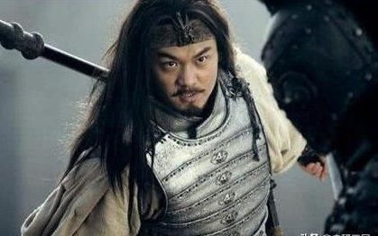 屈居|马超归顺后，应排第一，为何甘愿屈居关羽、张飞、赵云之后排第四