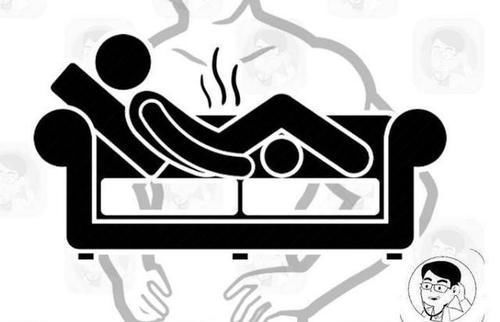 腰椎间盘突出|姿势不对腰椎超负荷,4个动作放松腰椎,坚持做下去效果腰知道