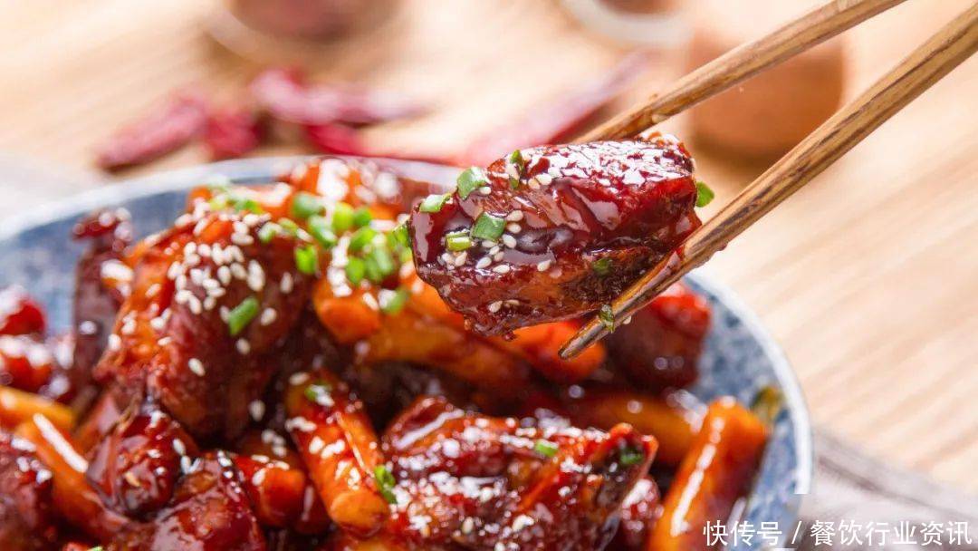 排骨和它是绝配!滋补下饭不油腻,一滴汤汁都不剩,香到骨头都吃掉!