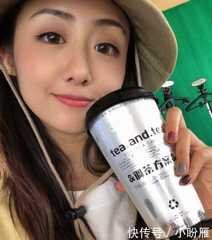 黄卉|Waiwai黄卉生活中简直神仙颜值 撑起了街舞2复赛女选手最后的希望