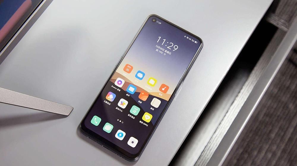 定位|OPPO神机定位千元档，128GB+30W快充，入手很合算