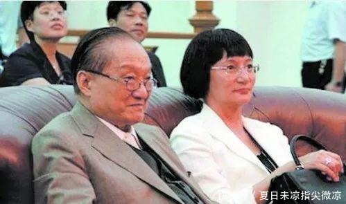 金庸|有井水处有金庸 其实金庸最擅长的并不是写武侠小说!