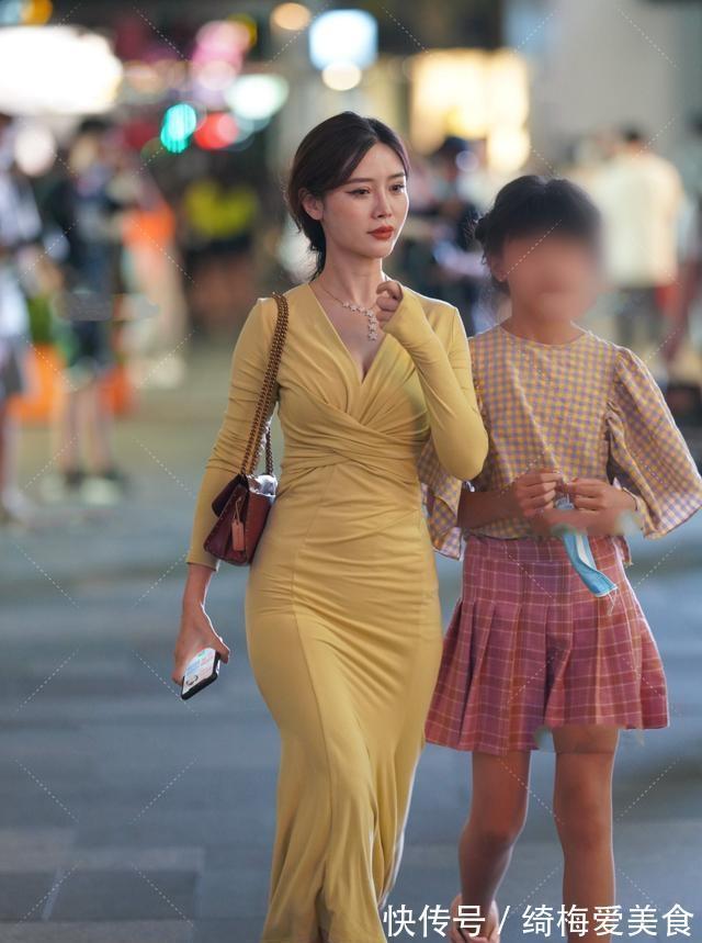 臃肿 连衣裙的穿搭带来骨感美,带来精致的风格,气质惊艳又复古