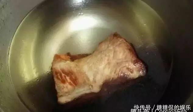 必备|芋头扣肉的家常做法,油而不腻,开胃下饭必备菜