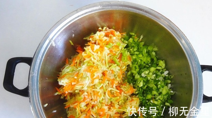 收口处|孩子超爱的馅饼，香嫩有营养，凉了也软软的，每次至少吃5个！