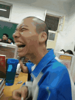 怪兽|可能就是因为奥特曼打怪兽总弄坏楼房,所以去学了建筑师!