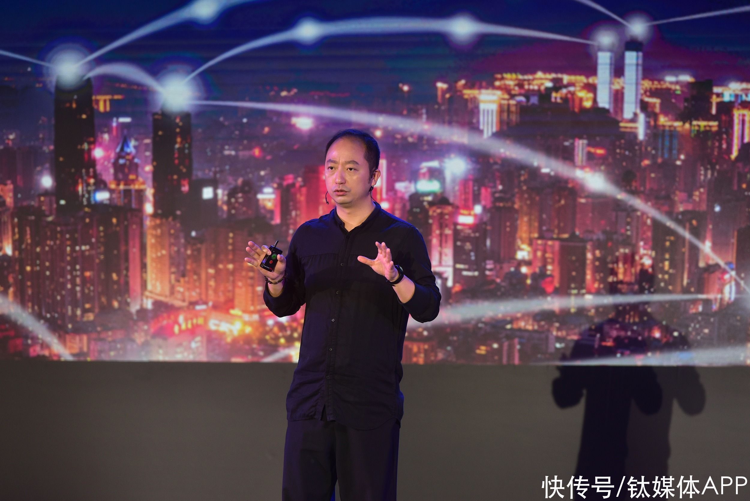 黄铁鸣|协同办公产品需要灵魂人物吗？