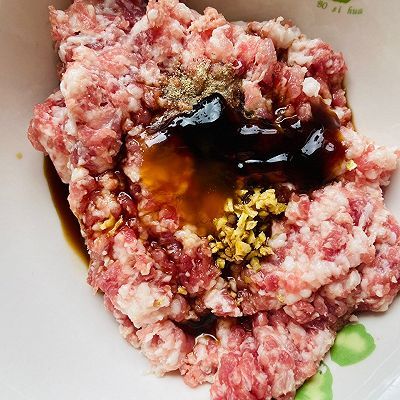 油酥|苏式鲜肉月饼
