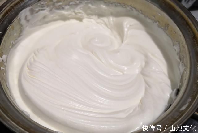 雪媚娘皮|夏天最受欢迎的甜品，软糯香甜，1小时卖出200个，在家也能做