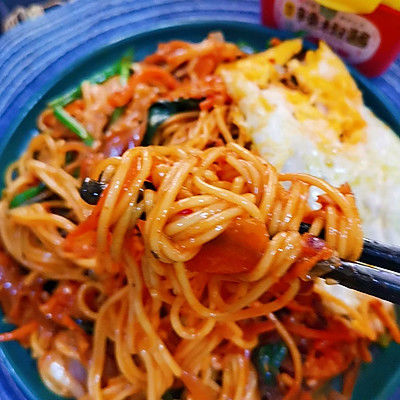 韩式辣酱拌面