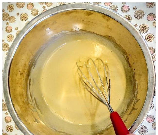 戚风蛋糕|这样做蛋糕,健康又美味,孩子喜欢极了,每次上桌都要抢着吃