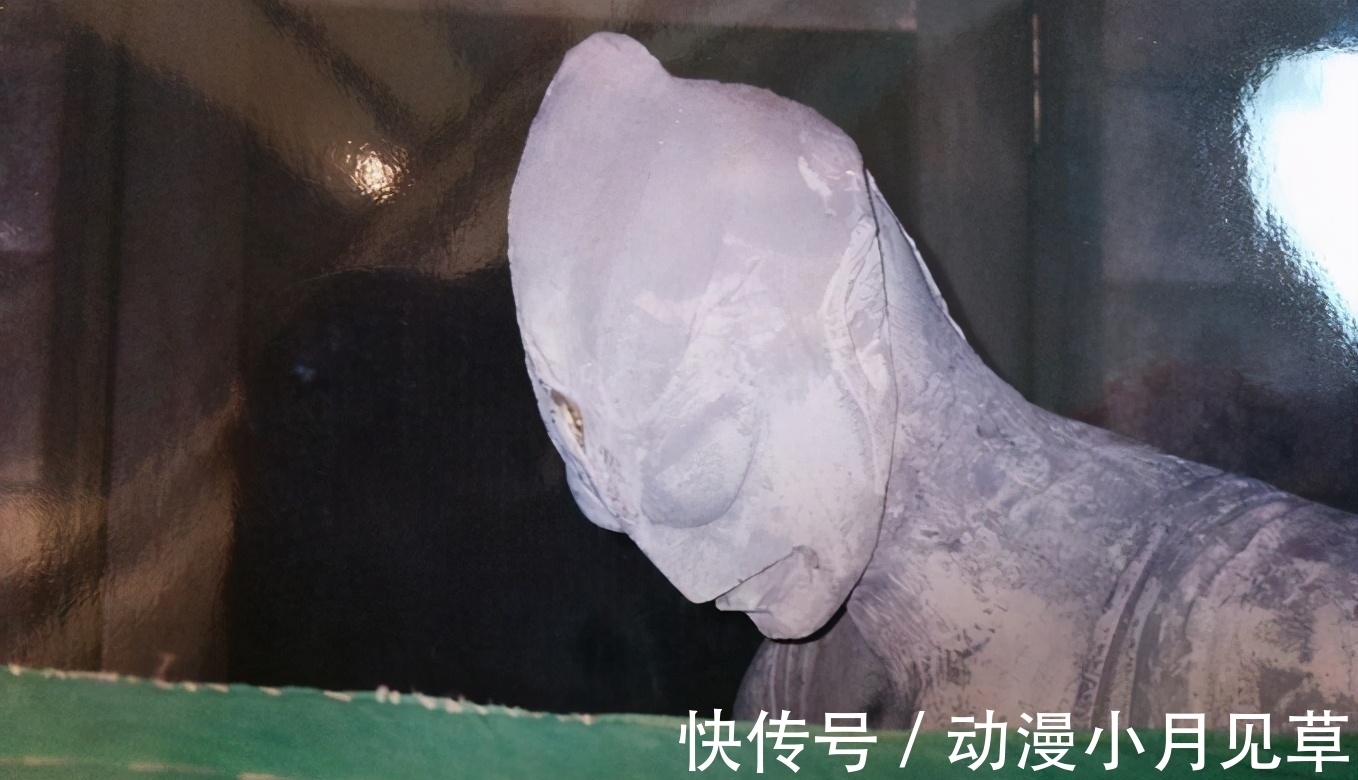 石像|迪迦奥特曼中的另外两个石像，撞脸泽塔和托雷基亚，废案利用？