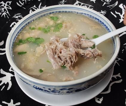 黑胡椒和白胡椒有区别吗？区别可大了！用错了，菜的味道都不对