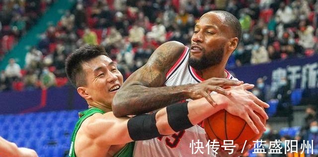 胡明轩|一针见血!球迷道破广东男篮12分不敌辽宁的真因杜锋也无解!