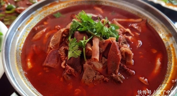 朋友圈|父亲过寿,5个闺女来祝寿,一桌饭菜在朋友圈火了,网友:真有福