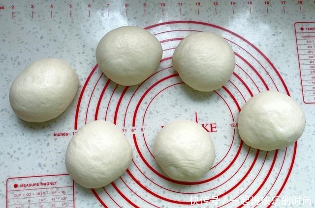 女儿|早餐女儿最爱的一款吐司,1周可以吃3次,柔软拉丝放三天也不硬