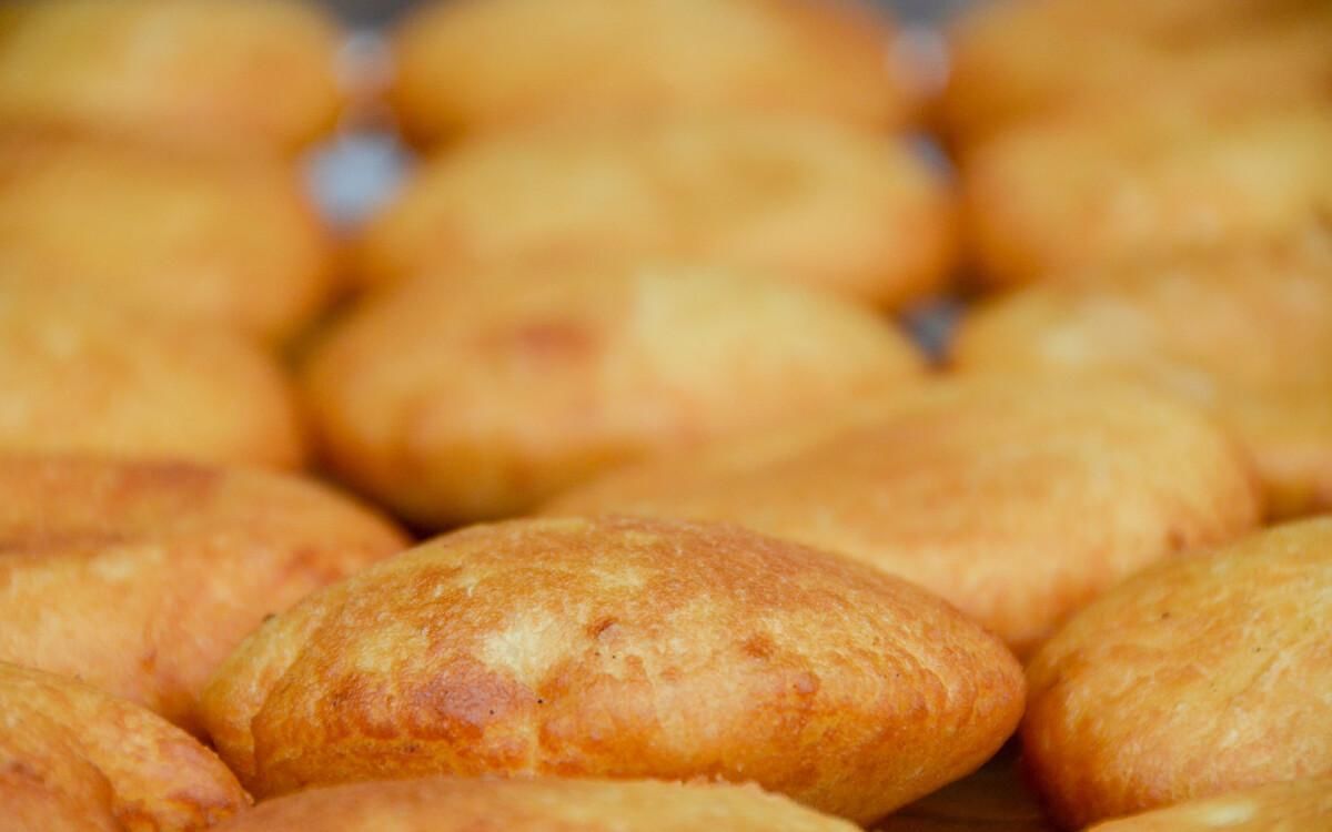 过年宅在家里做美食，炸糖糕学起来吧，美味小零食可做早餐甜点