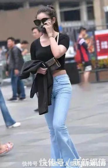 牛仔裤|牛仔裤能很好地拉长腿的长度,展现成熟女性的时尚与美丽