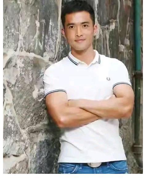 38岁男星报名湖南台综艺遭拒，只因年龄太大，本人发文怒斥节目组！