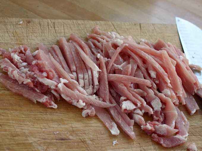 老寒腿|它是天然的“补钙菜”，每天炒一盘，预防骨质疏松，告别老寒腿