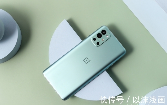 redmi|截至2021年9月，2000档“热度”较高的4款手机，跟风买错误率低