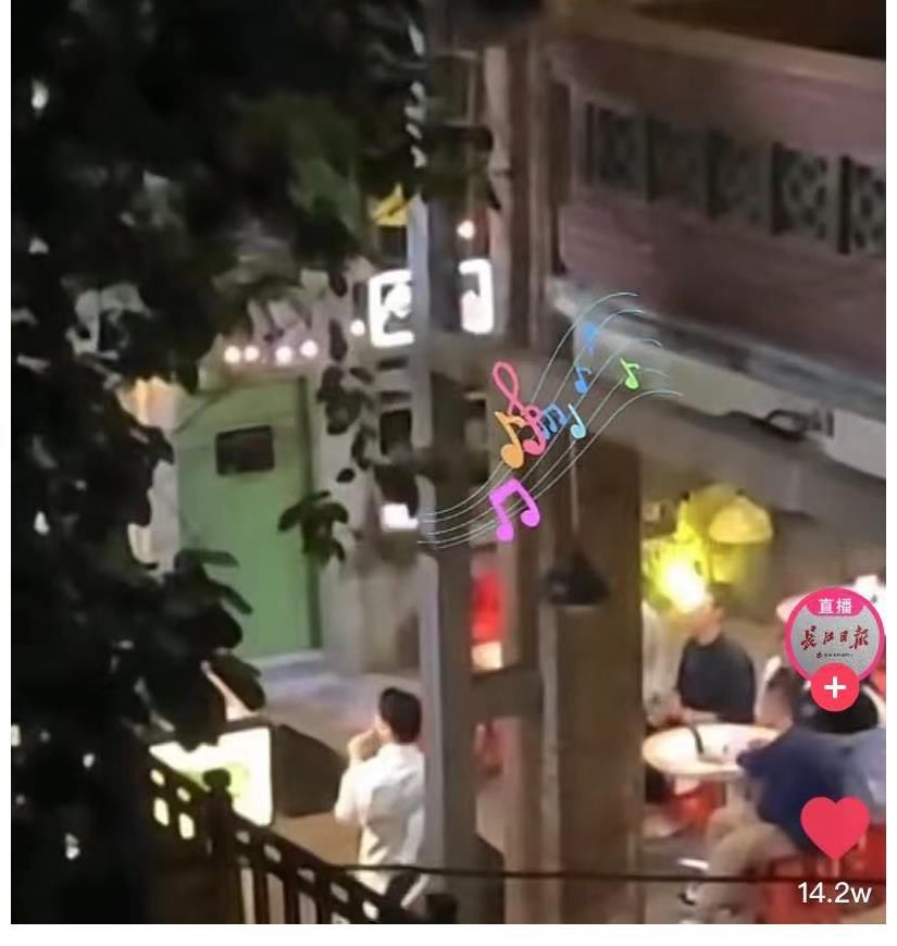 叫嚣声|大湾区哥哥广州行被控扰民？凌晨高歌粉丝堵死交通