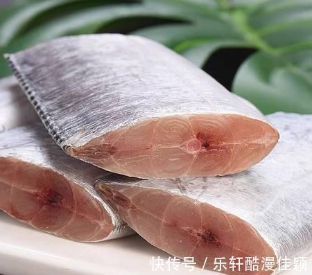 肉质|外酥内嫩的五香带鱼,肉质鲜美无腥味