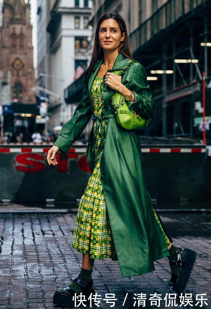 从花哨到高级，颜色鲜艳的衣服要穿出质感，这4个穿搭法则不能忘