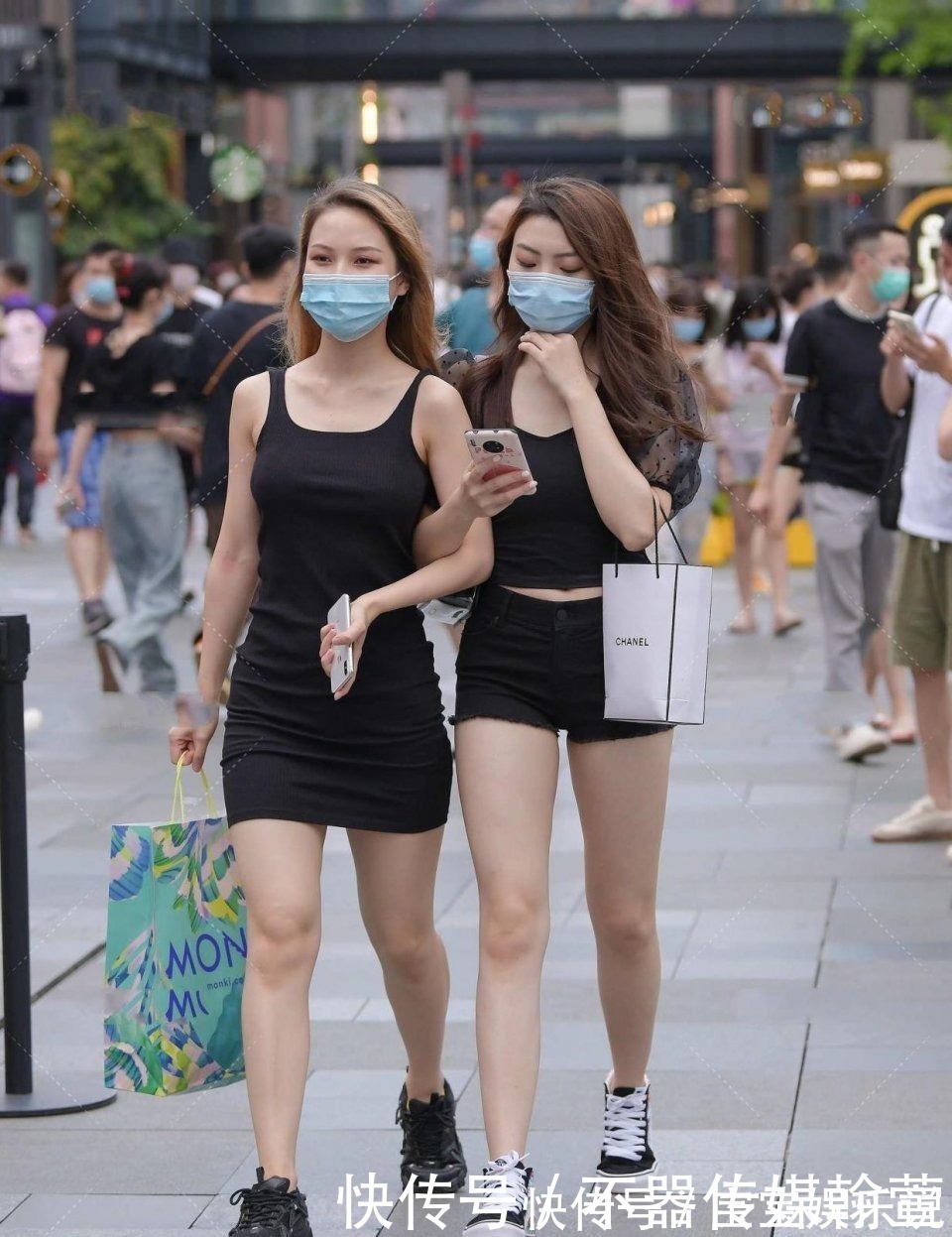 裙装|夏季穿搭莫尔代修身裙，款式简约时尚显身材，清新靓丽显成熟