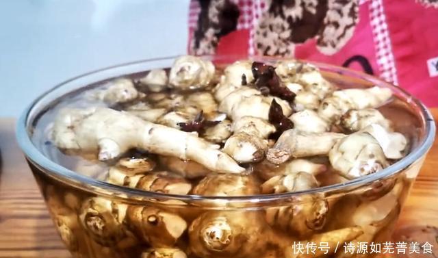 手软|秋冬季,遇到此菜别手软,不花一分钱,腌一腌,清脆又下饭