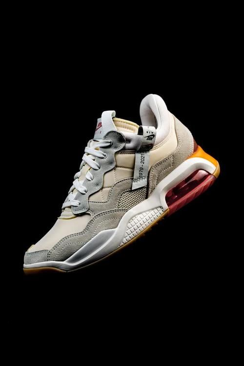 Jordan 新鞋提前一个月给你看！脚感超澎湃！压岁钱留不住了！