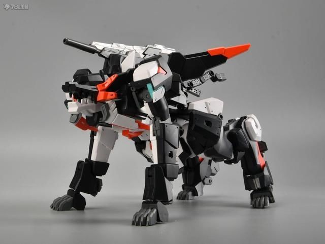 整体造型|78官测：橘猫工业 Code Beast 百刃