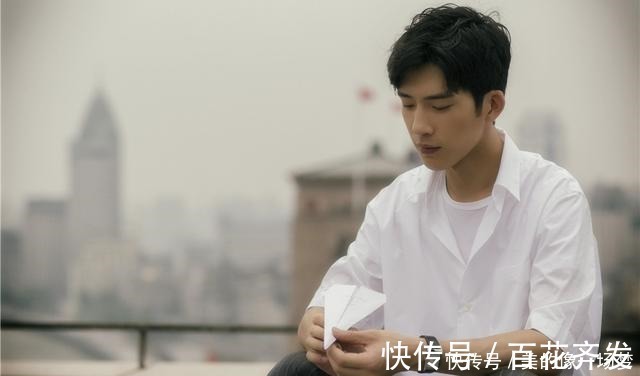 奶奶|出生28天父母离婚，奶奶捡破烂养大他，成名后父母争着与他相认