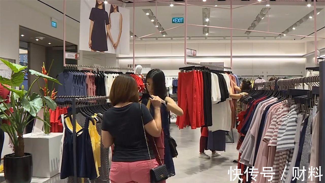 实体店一件衣服500元，电商却只卖几十块？内幕被揭开，你还买吗？