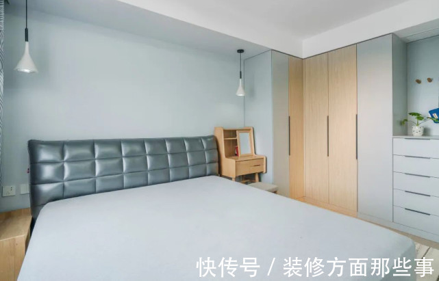 装修|118平自然简约三居室,绿植与装饰画形成了一虚一实有生机活力