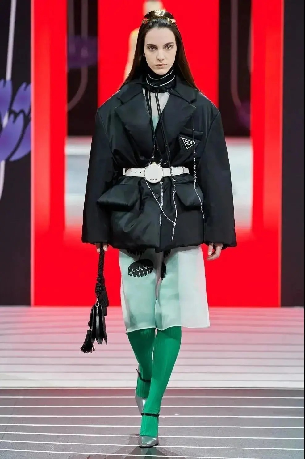 这些穿法, 让羽绒服更时尚
