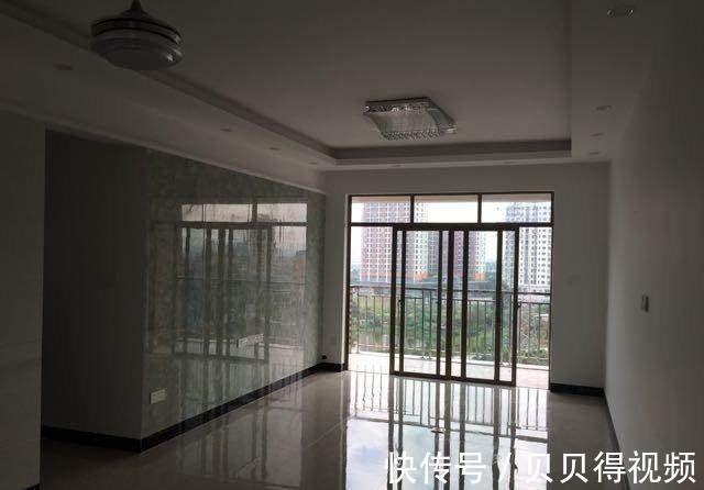 家具|新房打扫完给大家晒晒，家具没装就很漂亮，自恋老婆说全小区第一