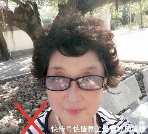 刘海 年过50的女人,留什么发型显年轻?试试这3款“短发”,减龄洋气