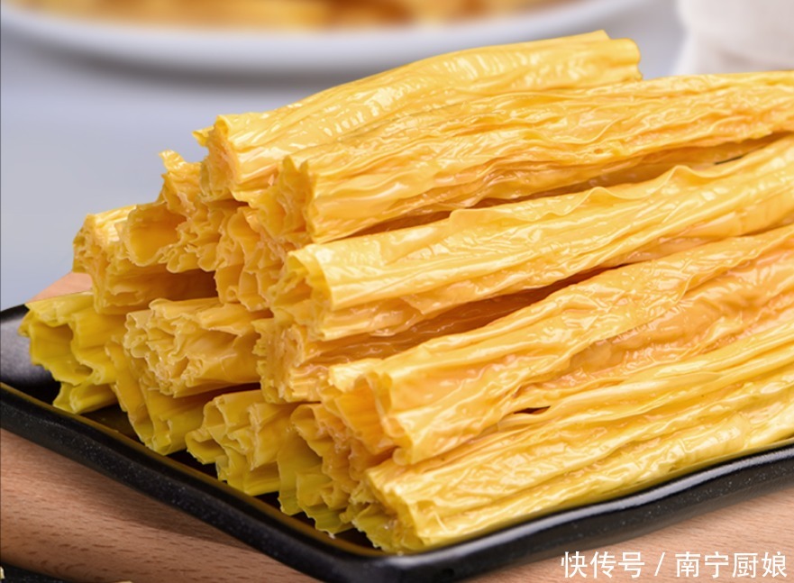 买腐竹时,选颜色“深”的还是“浅”的?终于搞明白了,别买错了