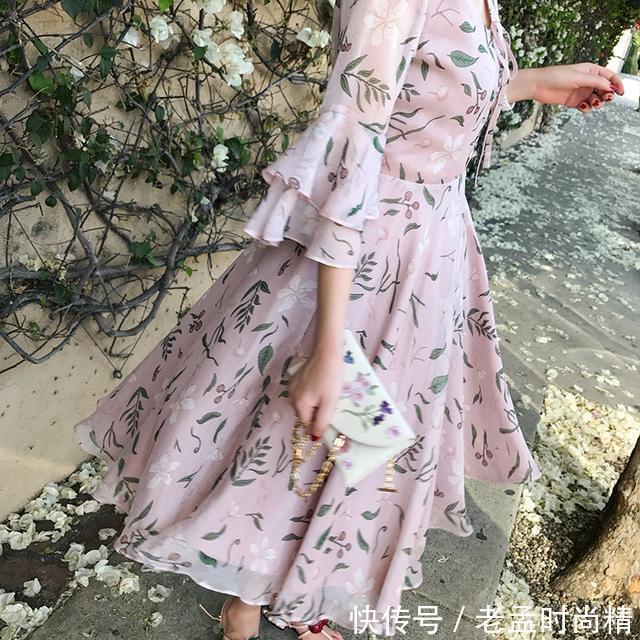 领口|修身显瘦显腿长，穿上凸显女神范，这8款连衣裙推荐给你