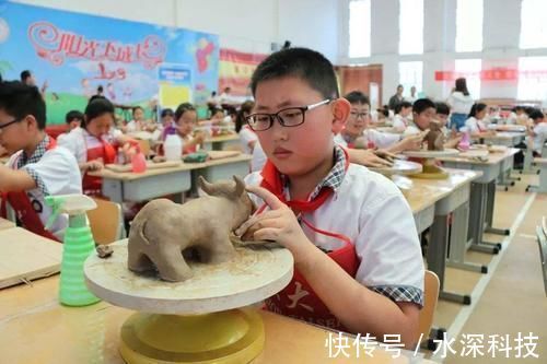 收费标准|课后延时服务怎么操作,教育局发文确定明细!网友:这个必须有